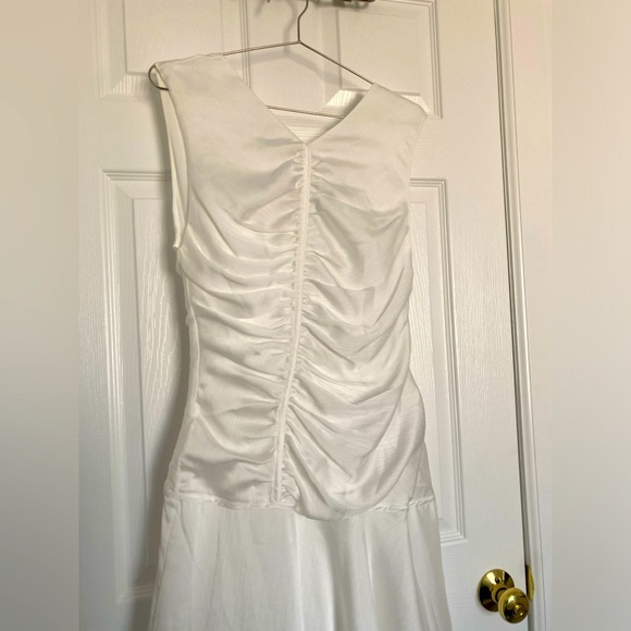 BCBGMaxAzria NWT Ruched Drop Waist Midi Dress - Picture 5 of 12